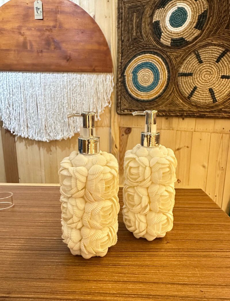 Sea Shell Soap Dispenser – Handmade Coastal Boho Bathroom Decor | Beach Decor | Housewarming Gift